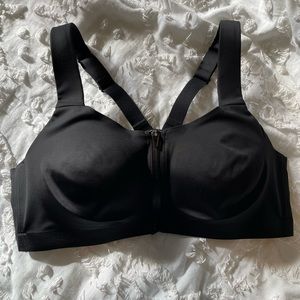 Victoria’s Secret sports bra with underwire cups. Size 38D-black